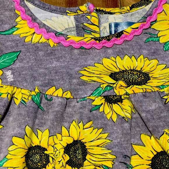 Simply Southern Collection size 2T dress - Picture 2 of 4